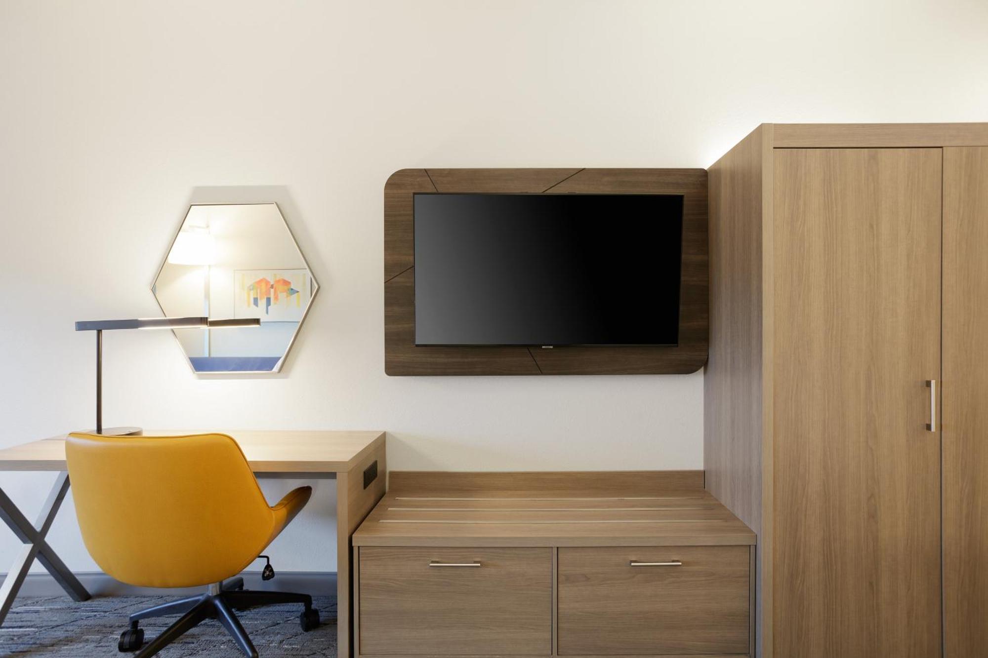 Holiday Inn Express Layton - I-15 By Ihg Dış mekan fotoğraf
